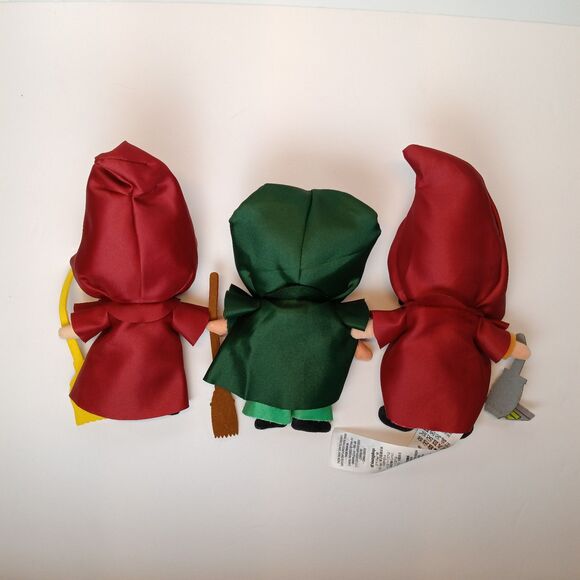 Disney Hocus Pocus Sanderson Sisters Plushie Set - Picture 3 of 12